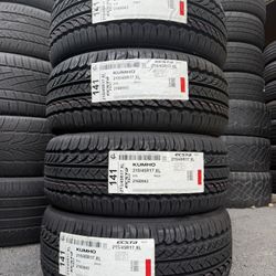 Set Kumho 215 45 R17 