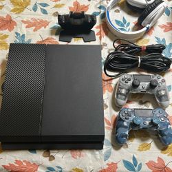 PS4 Bundle