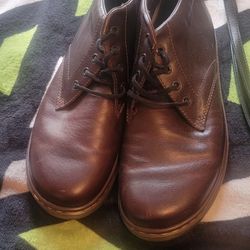 Dr Martin Boots