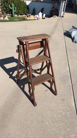 Vintage step stool / shelf