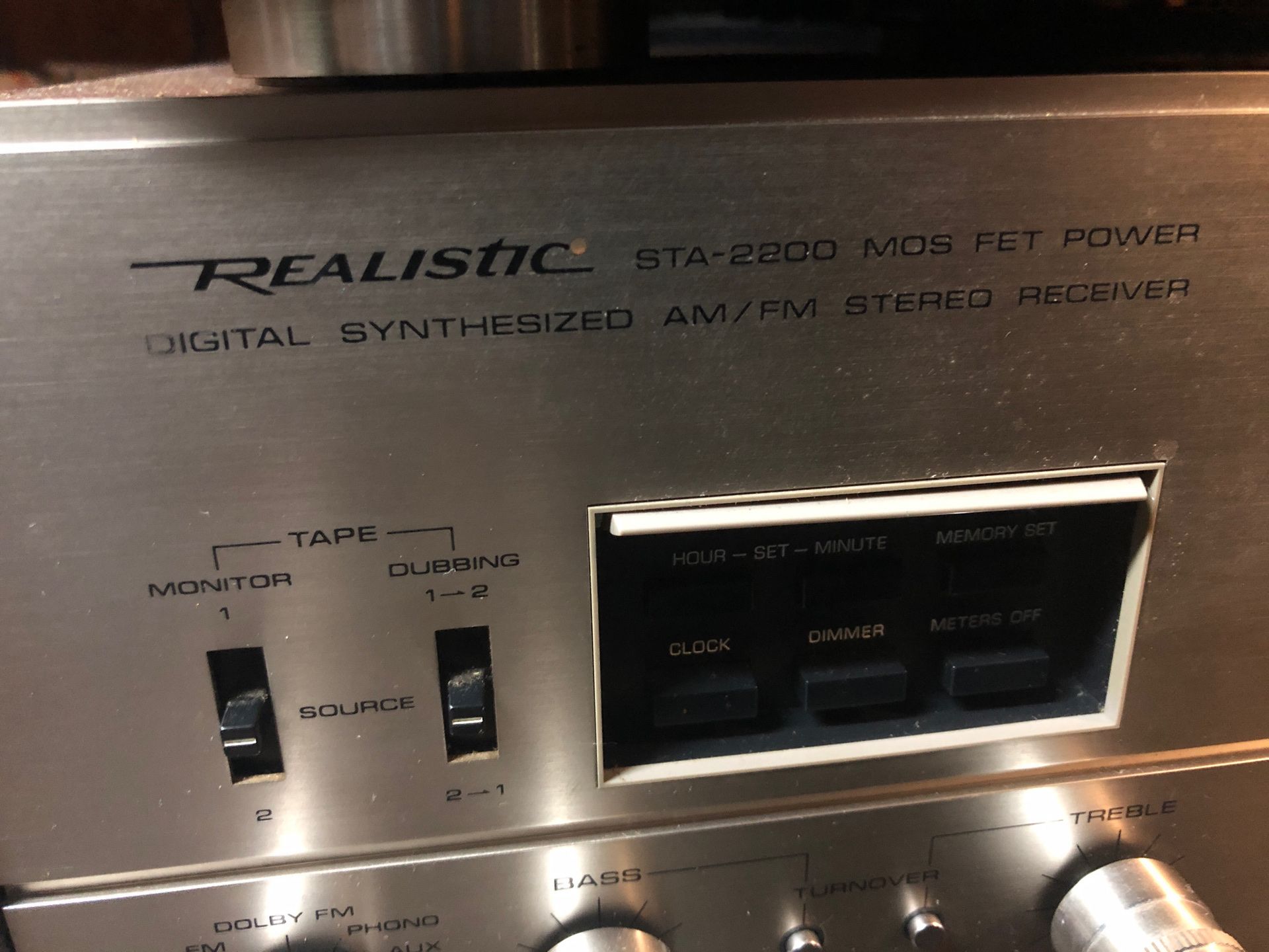 Realistic vintage receiver
