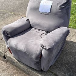 Electric Recliner Chair - FREE