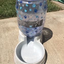 Pet Water Dispenser