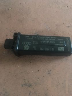 2005/2011 Audi A6 tire pressure monitoring antenna