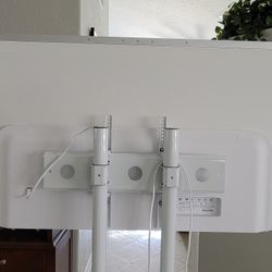 Vibe Smart Board 55” + Stand – NOT WORKING 