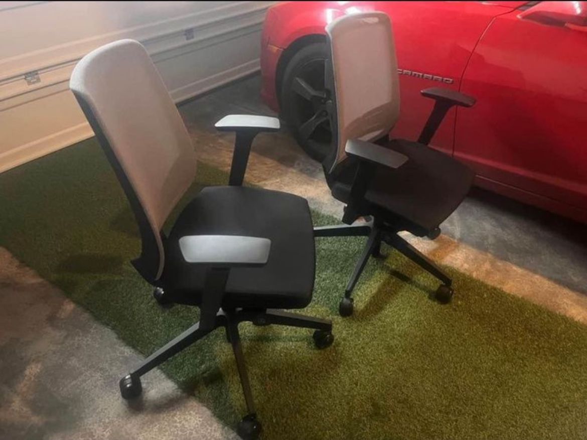 Knoll Office Chairs