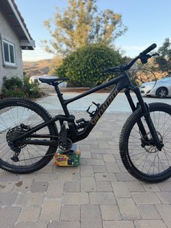 s4 2024 Specialized Enduro Comp