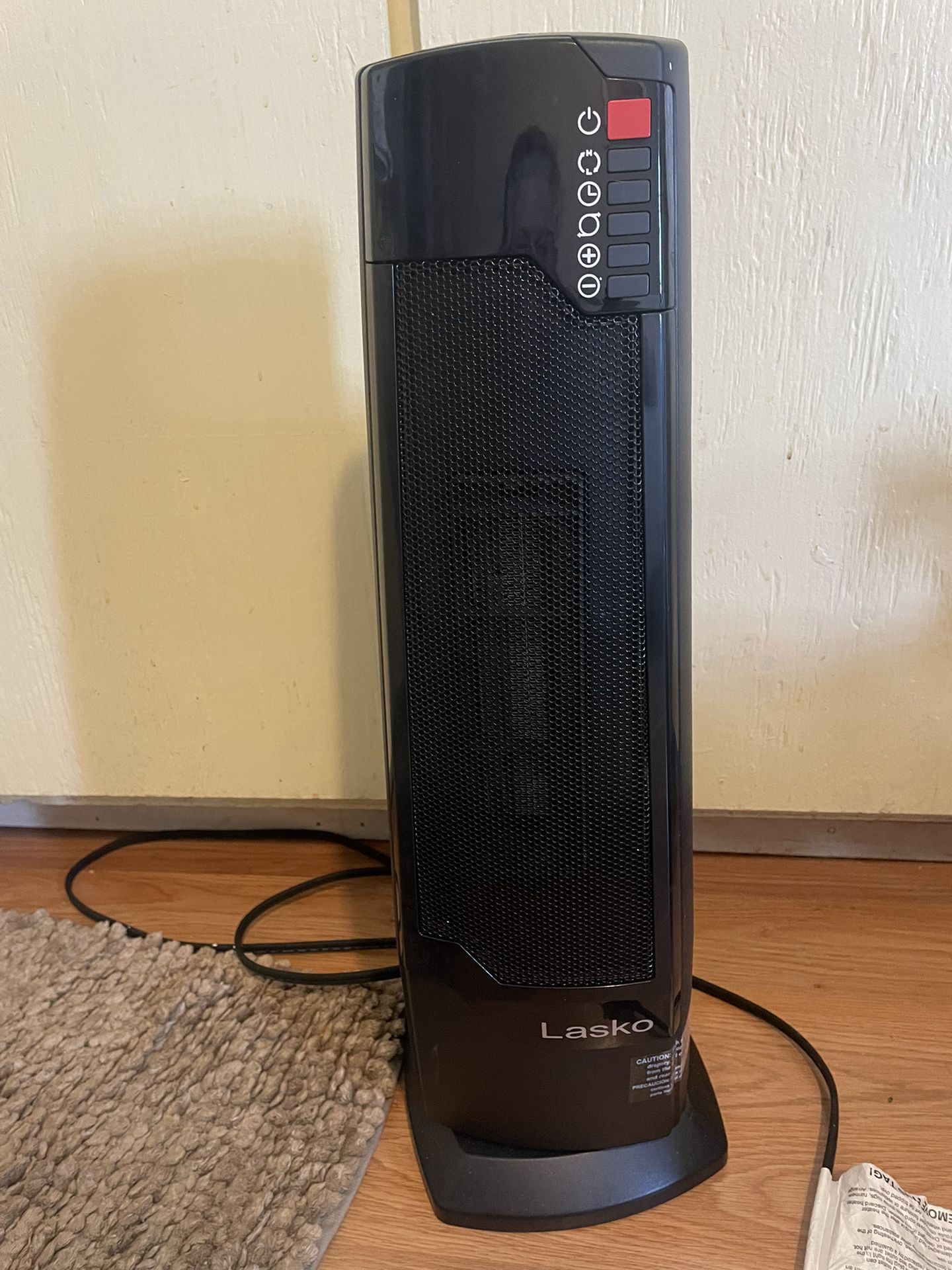 Heater, Great Oscillating Space Heater With Lots Of Safety Features, And A Remote Control That Has Timer And Automatic Shut Off.branford