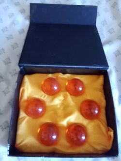 Bandai 2006 Dragon Ball Z 22nd Anniversary Collector's Edition Crystal Ball Set