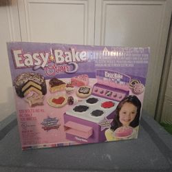 2000s Vintage Easy Bake Oven 