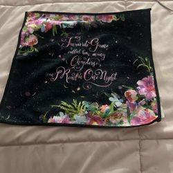 Fairyloot Micofiber cloth This cloth was designed by LiteraryLifeCo