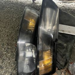 1999 to 2004 Ford Mustang Headlights