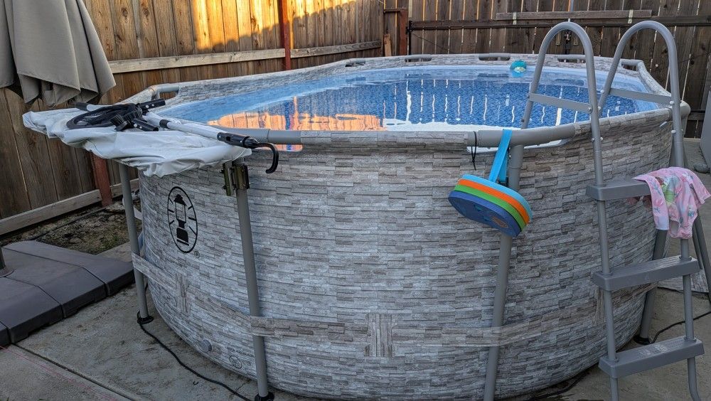 Coleman Above Ground Pool – 16ft x 10ft x 42in for Sale in