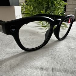 new  smart glasses with camera..