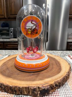 Disney Winnie The Pooh Tigger Dome Porcelain Pendulum Anniversary Clock Working