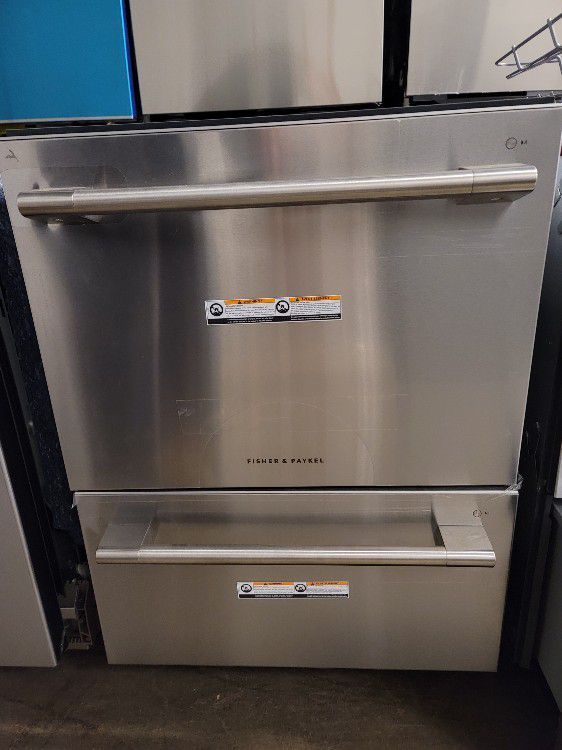 🚨 New Fisher & Paykel - 24" Front Control Built-In Dishwasher - Stainless Steel
Model DD24DV2T9 N