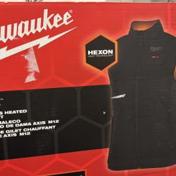 Milwaukee Woman Vest Heated With Kit Size L New 