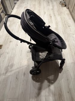 Evenflo Pivot Stroller