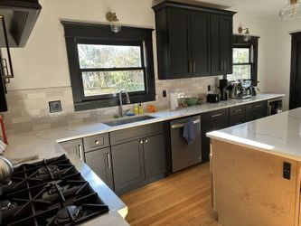 Kitchen Cabinet Sets – Modern Storage Solution for Home Upgrade
