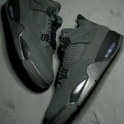 Brand New Authentic Nike Air Jordan 4 Retro Black Cat Sneakers Size 12