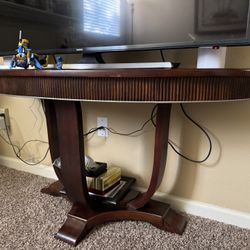 Console Table/ TV Stand