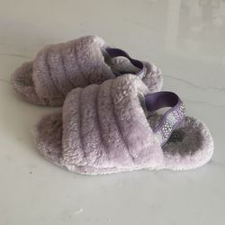Lavender Uggs  with bling size 6