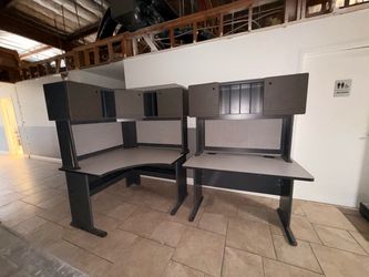 Office Workstation Desks with Overhead Storage