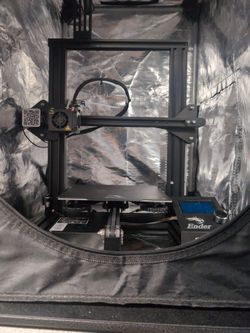 Creality Ender v3 - With Original Enclosure