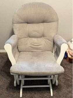 Feeding rocking chair