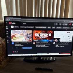 Samsung 46” Class HDTV (1080p) Smart LED-LCD TV 