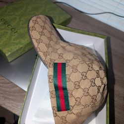 Gucci Hat / New 