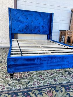 “Anabelle” Full size tufted panel Bed Frame- READ Description