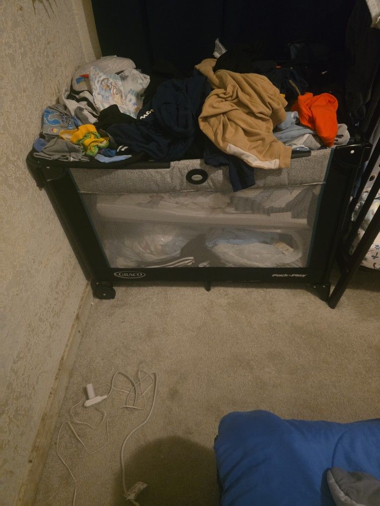 Play Pen And Crib With Everything It Needs!!
