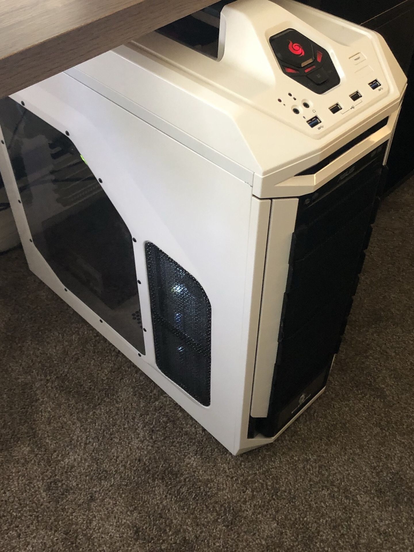 Custom built Gaming PC