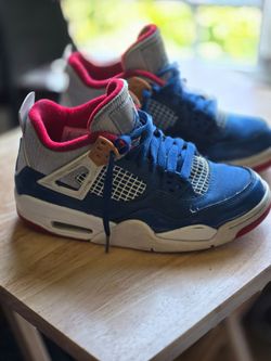 Jordan 4