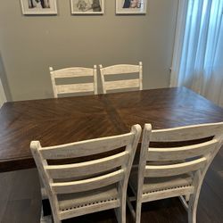 Dinning Room Table