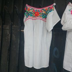 bluse hand made for girl