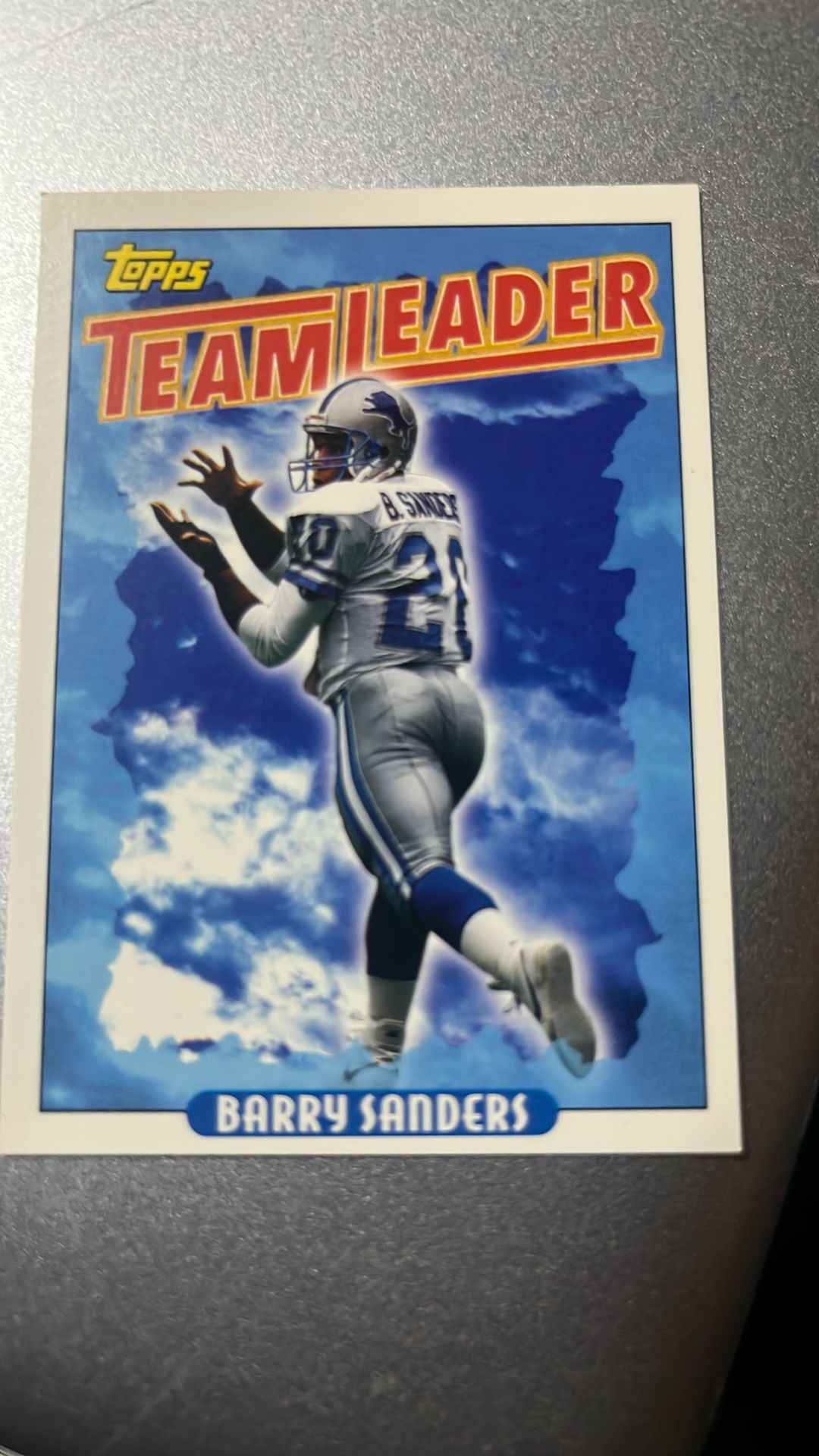 50 BARRY SANDERS CARDS