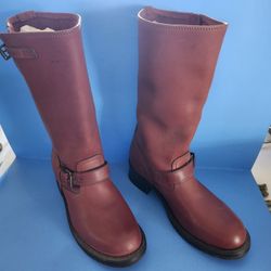 New Frye Ladies Leather Boots 9 1/2