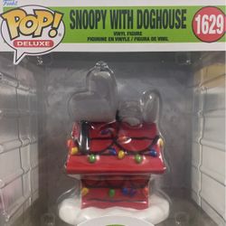 Funko Pop Deluxe 1629 Snoopy With Doghouse