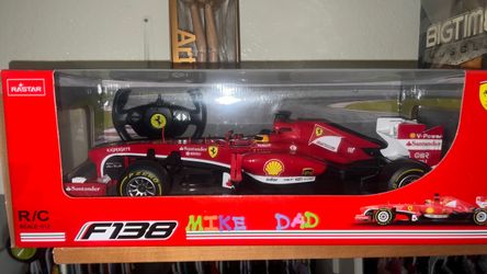 Rastar Ferrari F138 RC Car 1/12 Scale