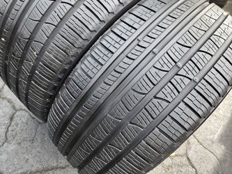 Selling (2) tires 265/40r21 pirelli scorpion Verde all season