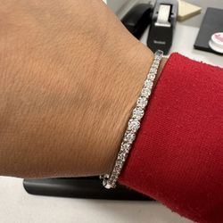 1 Karat Genuine diamond Bangle 