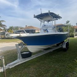 22 Ft. Fishing Boat 