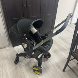 Doona Stroller With Base