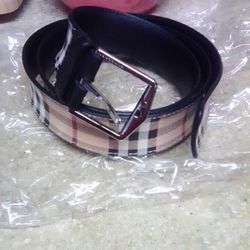 Burberry Belt Brand New Beautiful Made In Italy 