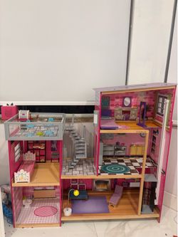 KidKraft Wooden Barbie Dollhouse