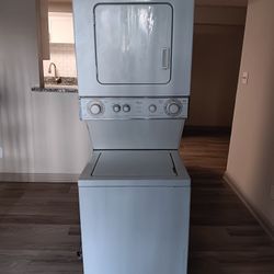 Stackable Washer And Dryer 