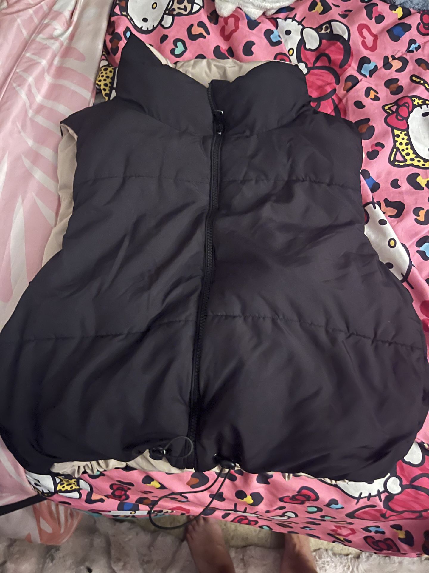 Small puffer vest