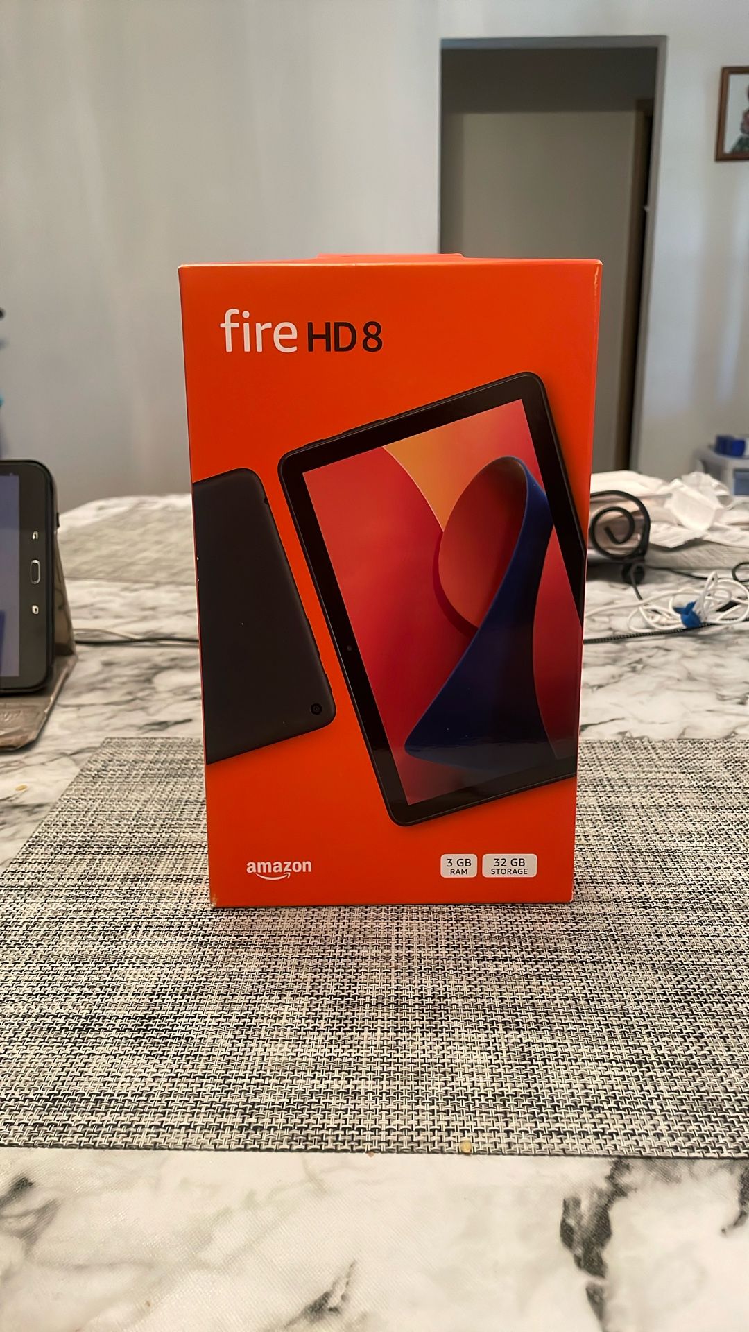 Fire HD 8-Amazon